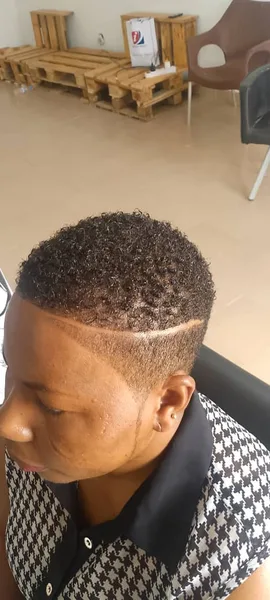 Le salon God coiffure