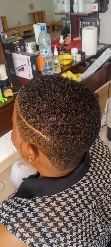 Le salon God coiffure, photo 3