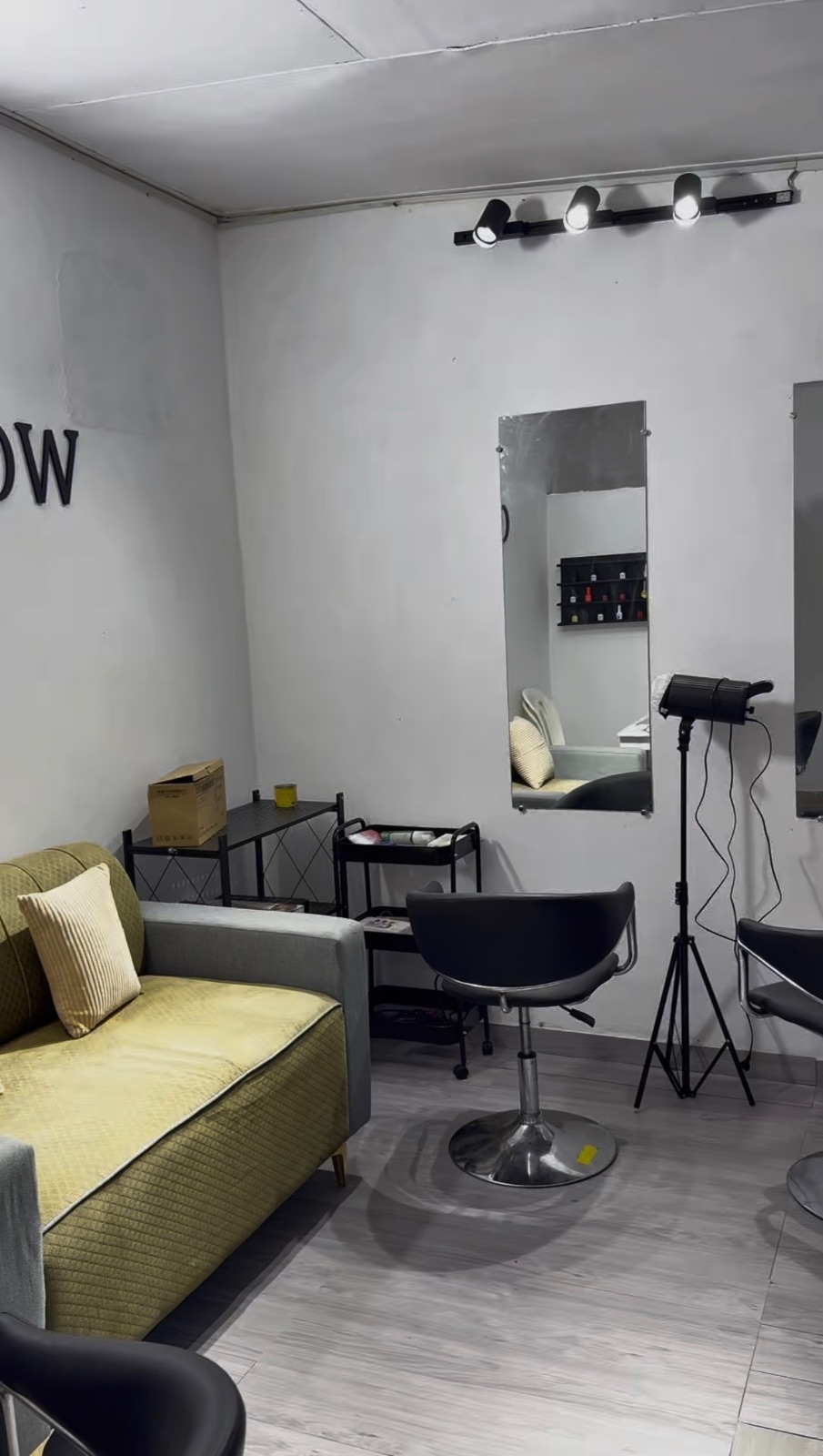 Le salon Gossip glow✨, photo 3