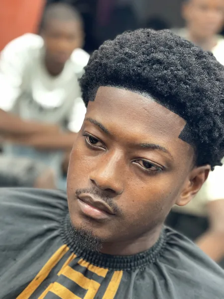 Le salon Emeka barber shop
