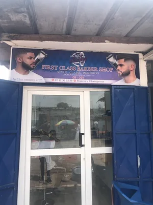 Logo de First Class Barber shop